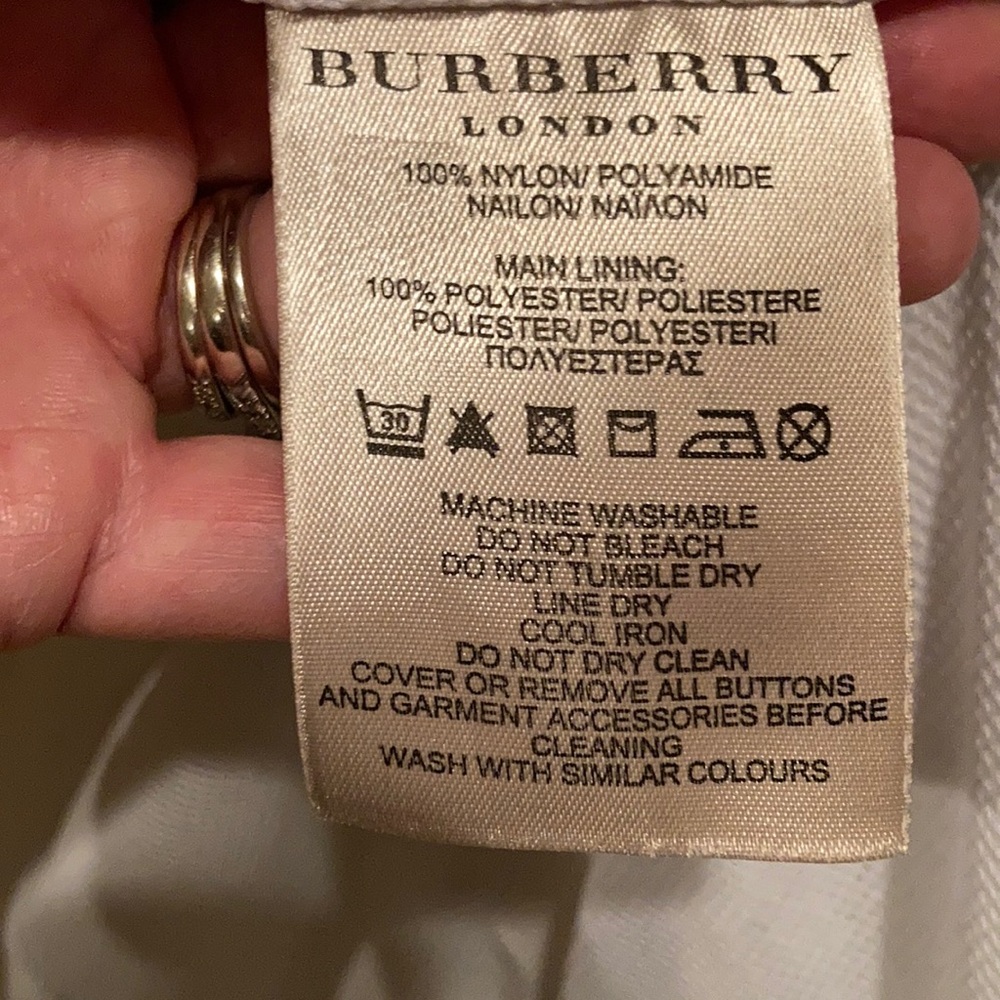 Burberry White Jacket - Picture 16 of 16